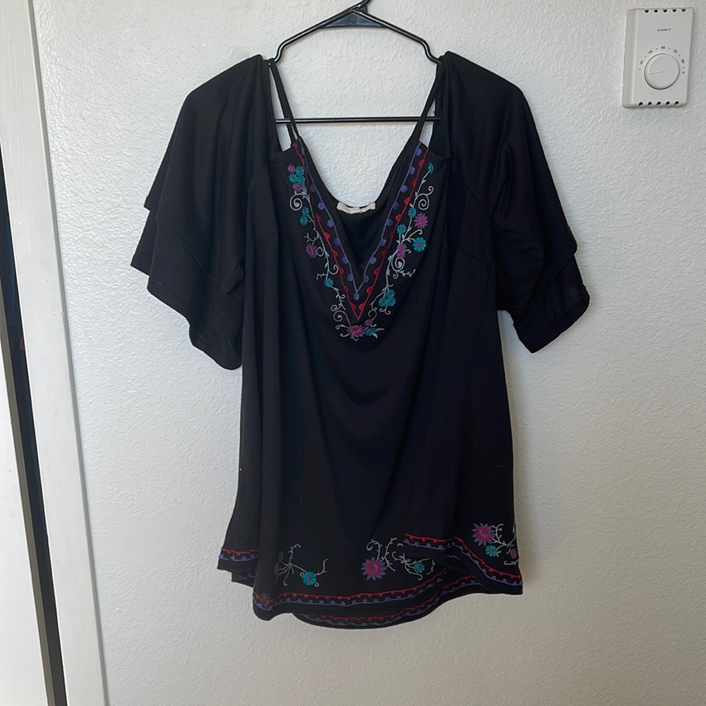 August Mist embroidered shirt
